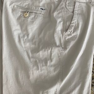 Vineyard Vines khaki shorts